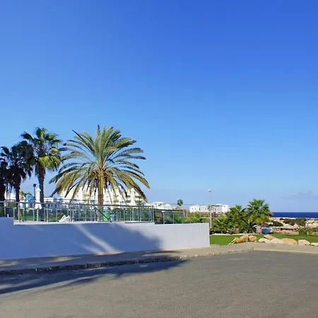 Coralia - Beachfront Tatil Evi
